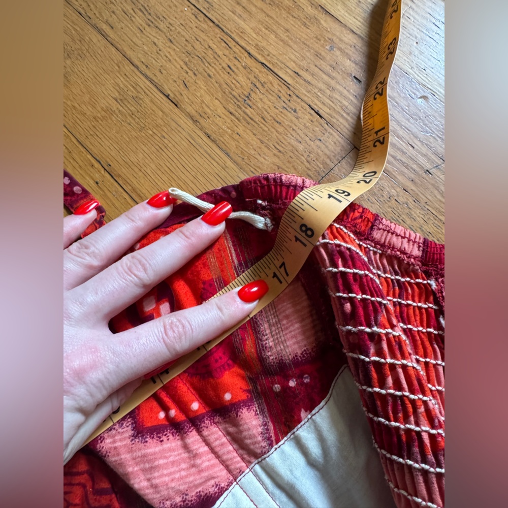 50s Vintage Kamehameha Red Cotton Sarong Wrap Dress - Picture 11 of 11